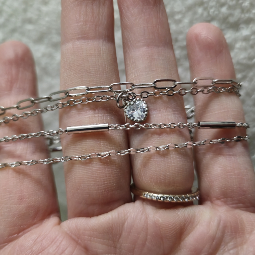Layered Anklet Silver Heart Charm Set - 4 Dainty Chains with Mixed Link Styles - Picture 3 of 3